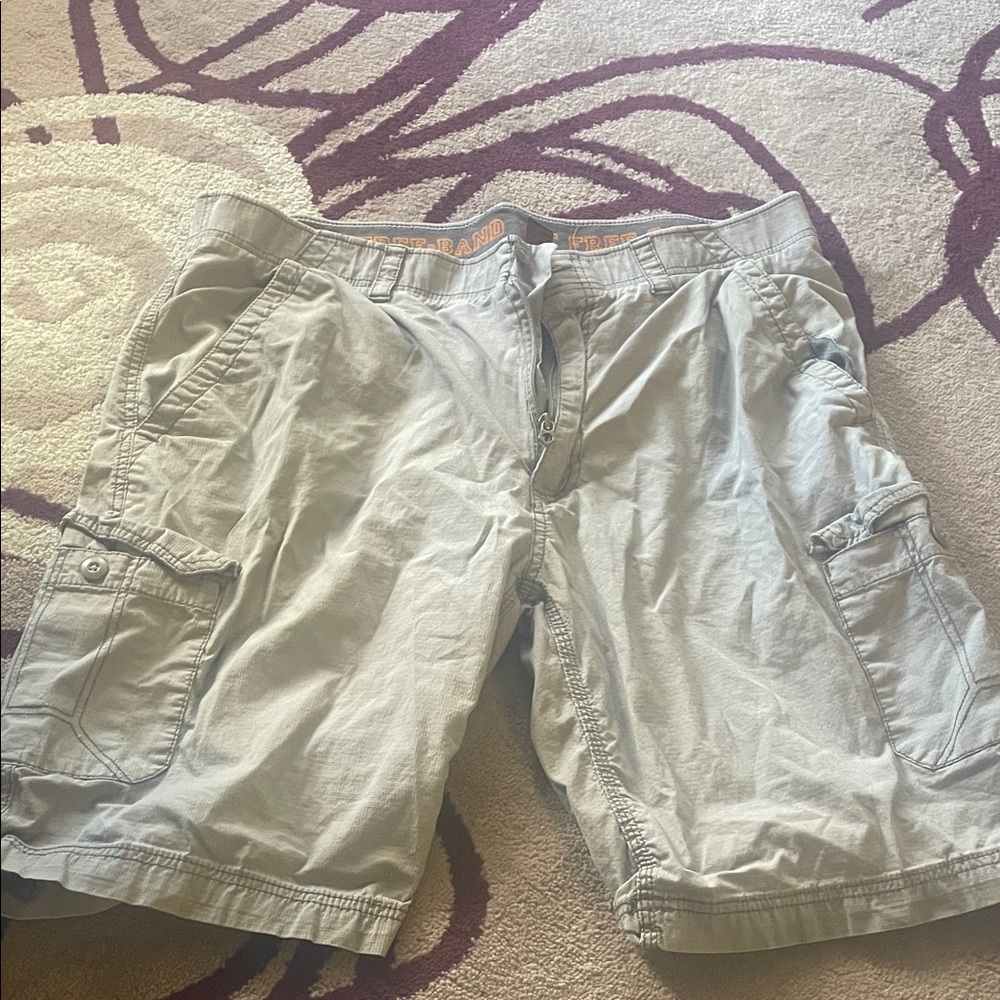 Men's Light Gray Cargo Shorts